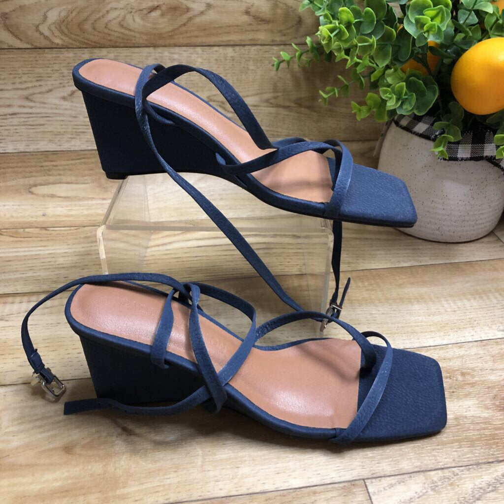 6.5 PEEPTOE STRAPPY SQUARE TOE WEDGE