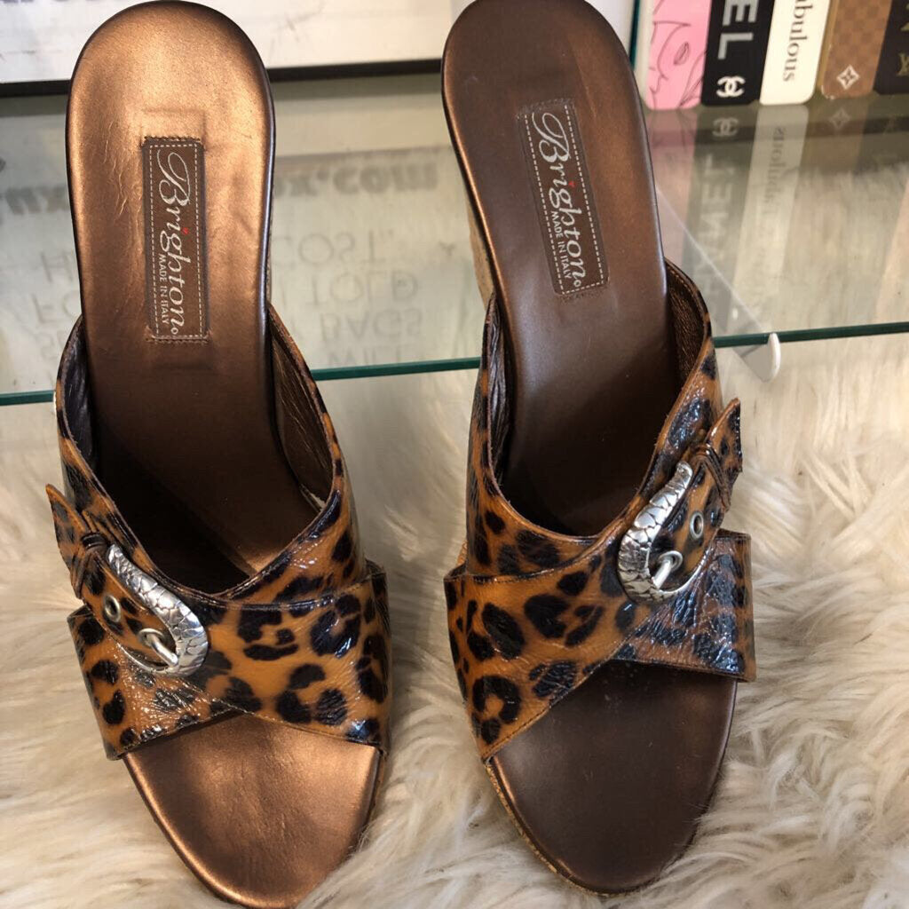 7 ANIMAL PRINTED WEDGE