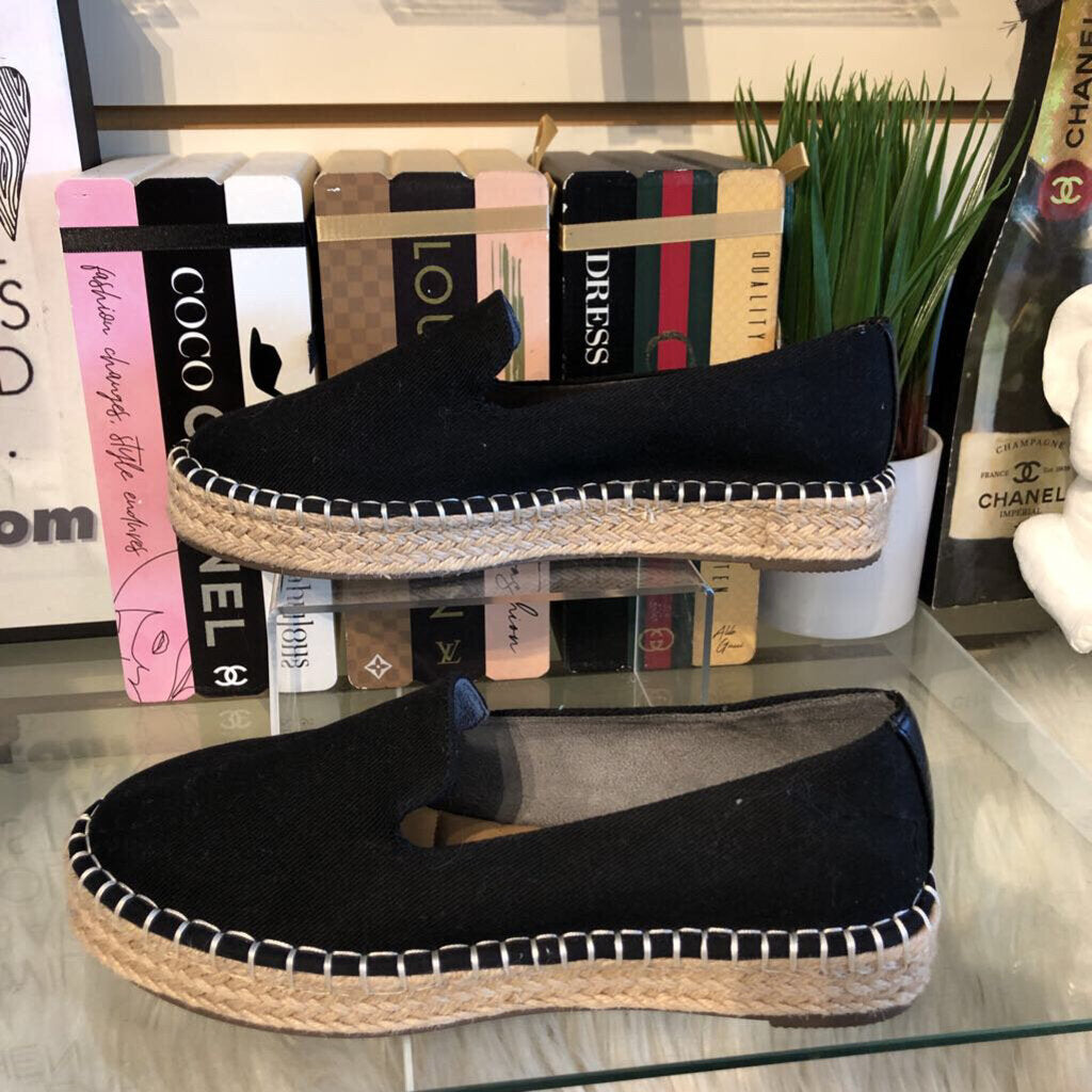 7.5 CARA BLACK ESPADRILLE