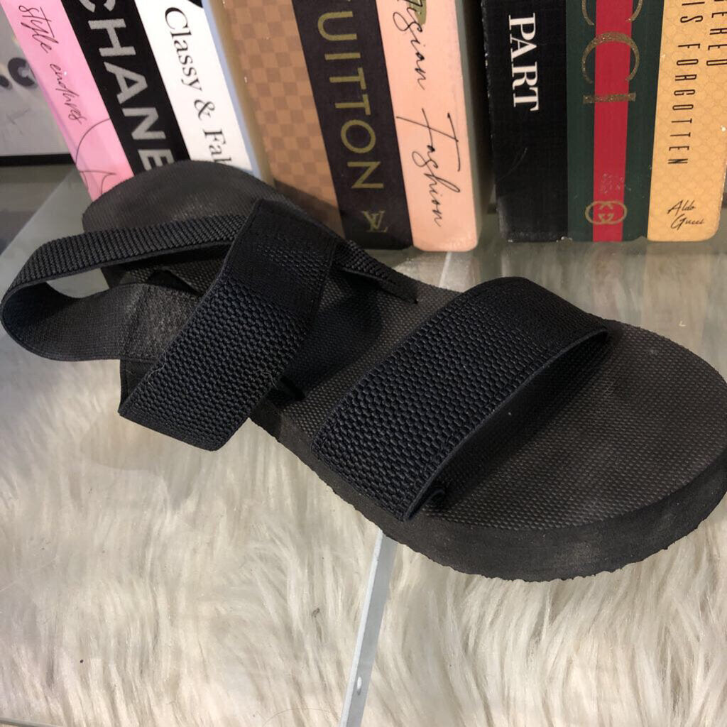 41/10 STRAPPY SANDAL