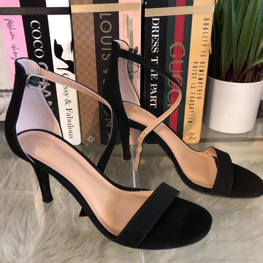 6 PEEPTOE ANKLE STRAP HEEL