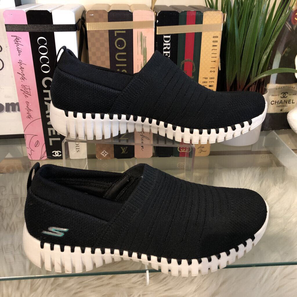 7 SLIP ON SNEAKER