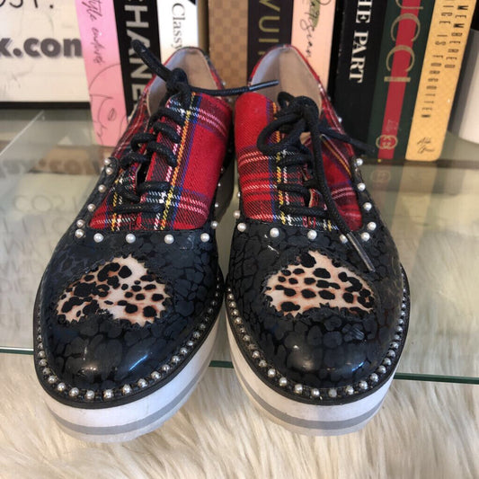 6M PLAID ANIMAL PRINTED PEARL PYTHON DETAIL LACE UP SHOE