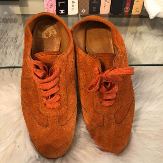 38/7 ORANGE SUEDE SNEAKER