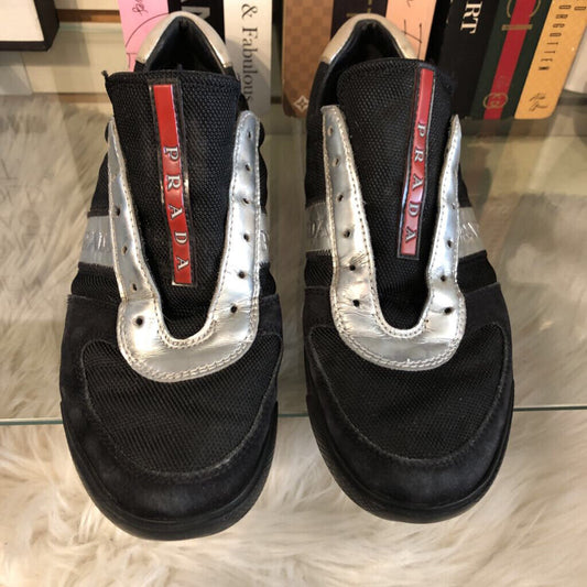 7.5 BLACK SILVER SNEAKER