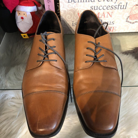 12 LEATHER LACE UP DRESS SHOE