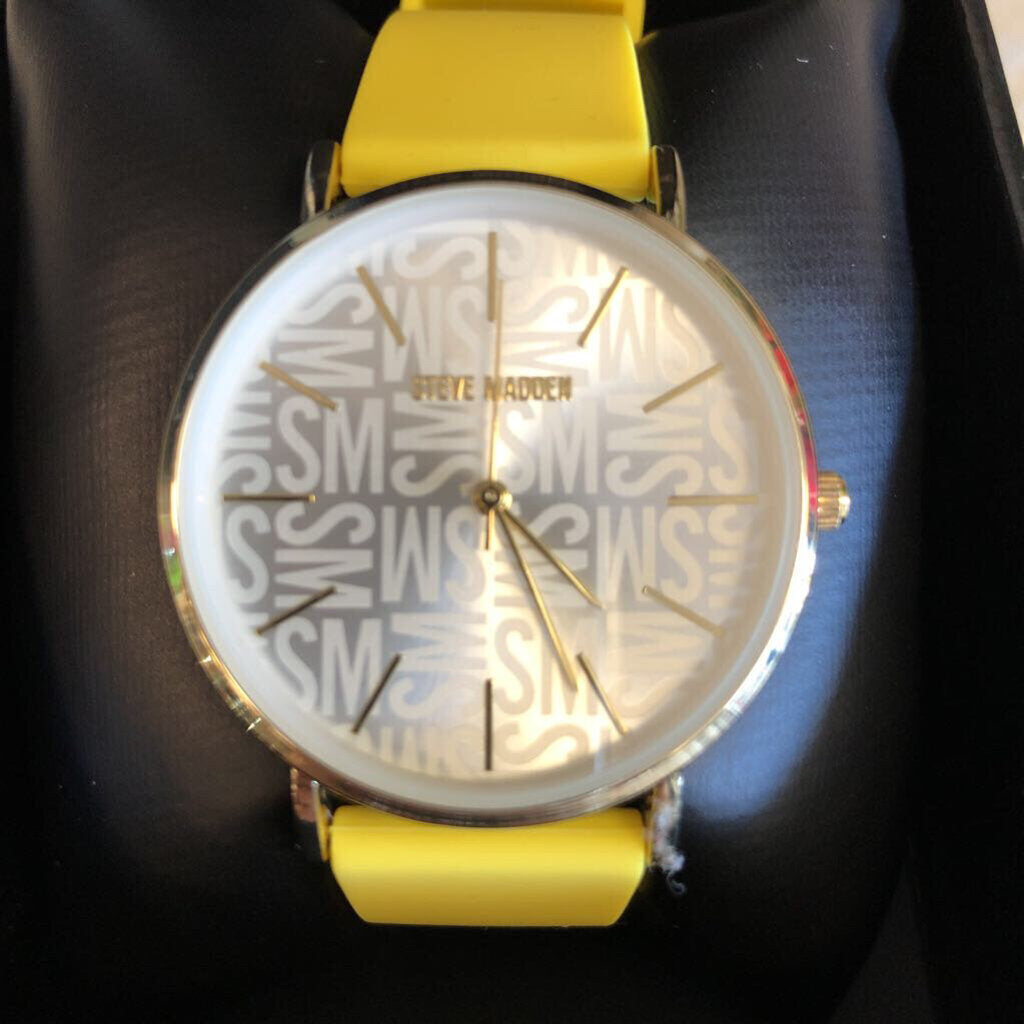 STEVE MADDEN YELLOW SILVER WATCH