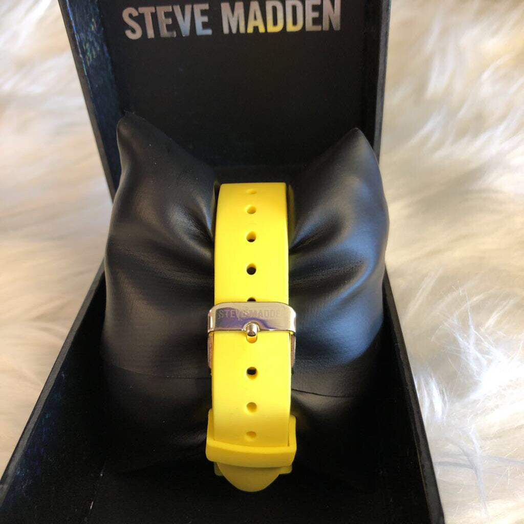 STEVE MADDEN YELLOW SILVER WATCH