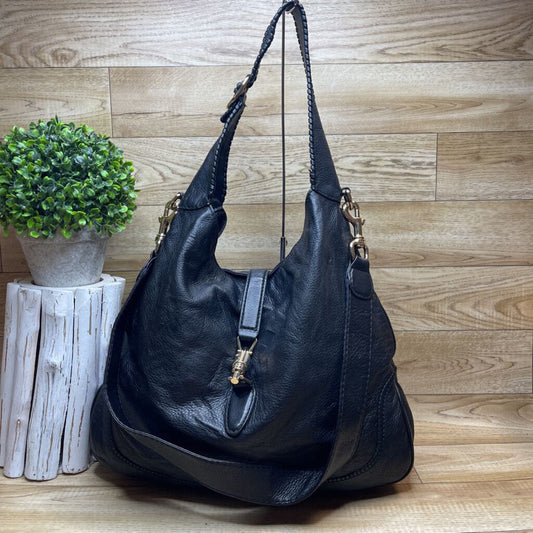 CALF PEBBLED LEATHER HOBO WITH WHIPSTITCH DETAIL